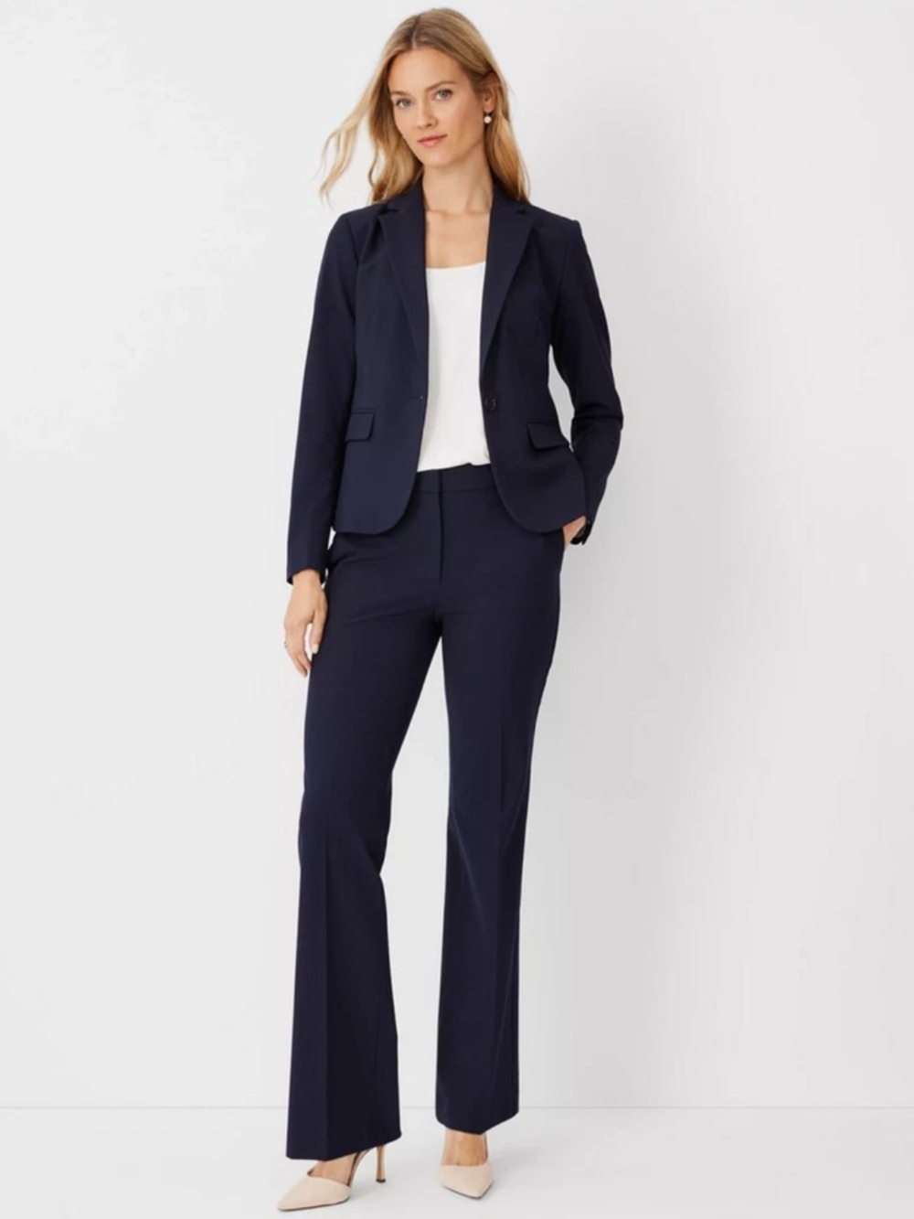 Ann Taylor | Women's Navy Flare Leg The Modern Tailored Flat Front Pants Sz 10P